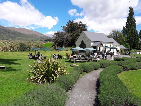 Queenstown Wine Hopper Bus - Inclusions and Exclusions