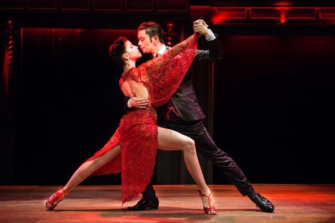 Querandi Tango Show Vip With Private Transfer - Performance Start Time