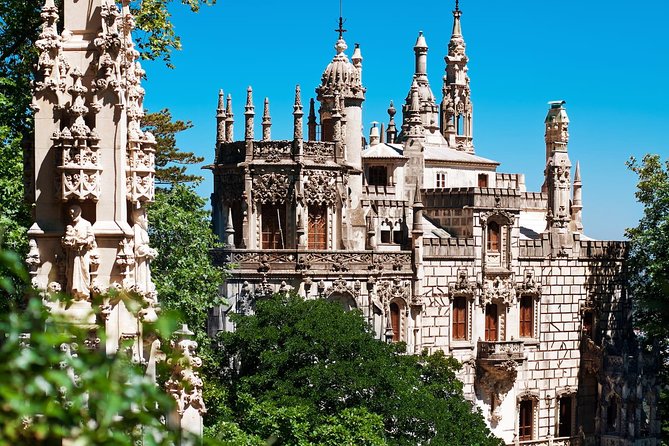 Quinta Da Regaleira and Wine Tasting in Sintra * All Inclusive - Confirmation and Accessibility