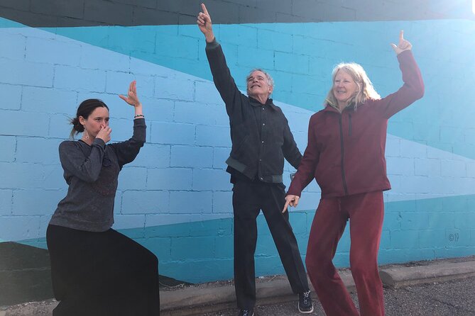 Quirky Burque Scavenger Hunt - Teamwork and Competition