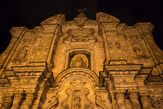 Quito at Night & Urban Legends Tour - Delving Into Urban Legends