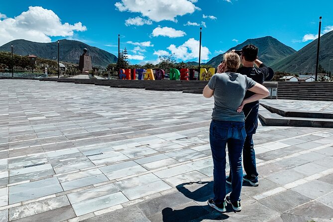 Quito City Tour, Mitad Del Mundo, Teleferico & Panecillo Included - Exploring Quitos Culture