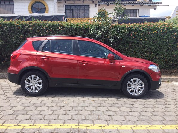 Quito PRIVATE Arrival Transfer From Airport to Hotels - Getting Started