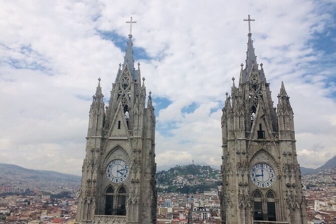 Quito PRIVATE Departure Transfer From Hotels to the Airport - Service Overview