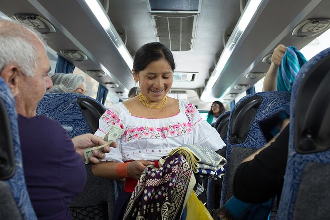 Quito to Otavalo Transfer in Fantasy Bus - Schedule and Timings