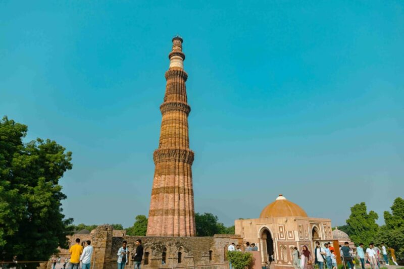 Qutub Minar Complex Half Day Guided Tour - Important Information for Participants
