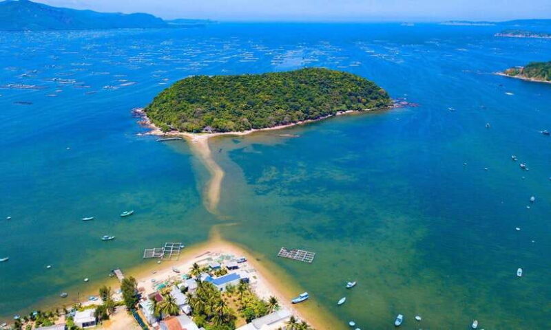 Quy Nhon: Ky Co and Hon Kho Island Day Tour With Lunch - Key Points