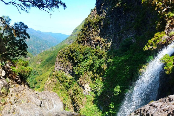 Rabaçal - Levada of the 25 Springs - Scenic Views and Local Knowledge