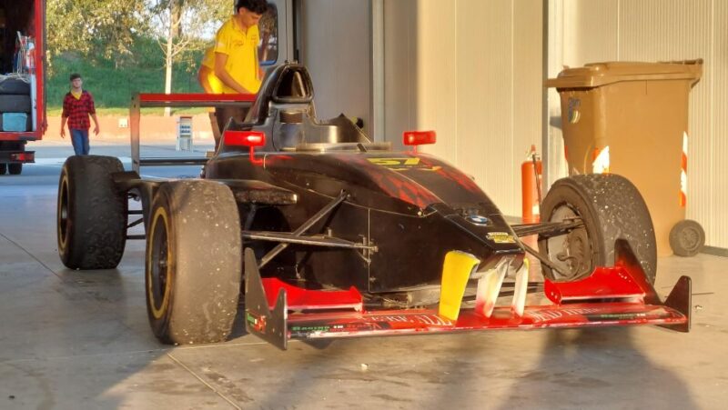 Race Experience With a Formula Car on a Fast Track | Milan - Safety Precautions