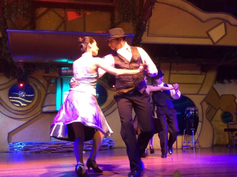 Rafain Palace: Barbecue Dinner Show - Cultural Performances