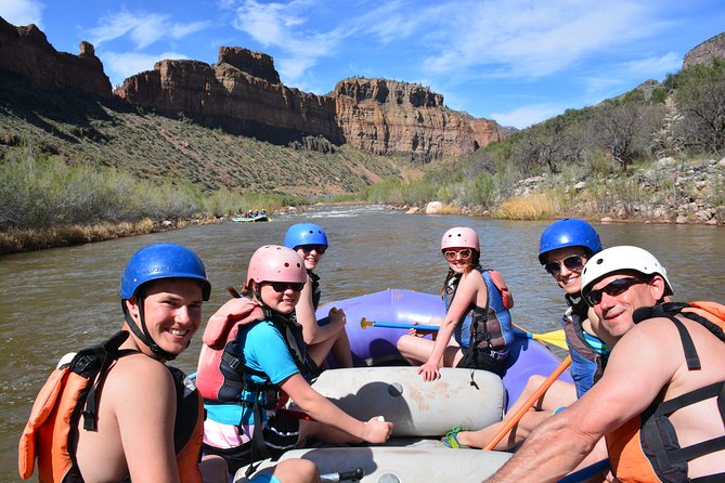 Raft & Camp - Participant Capacity and Personalized Experience