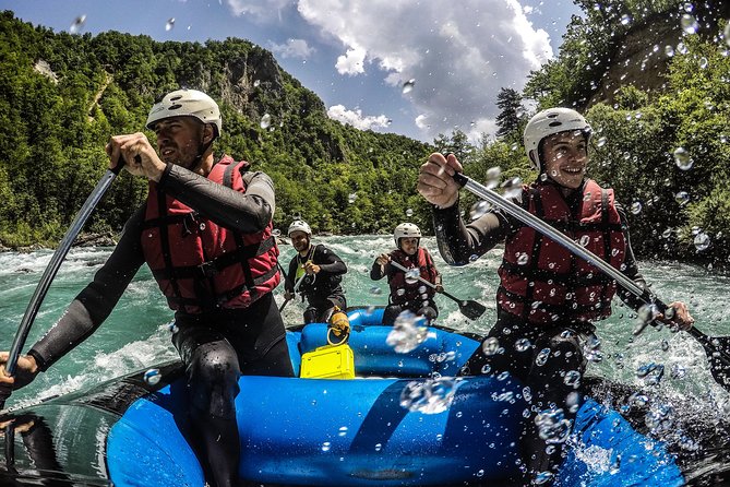 Rafting Adrenalin 7km - Inclusions