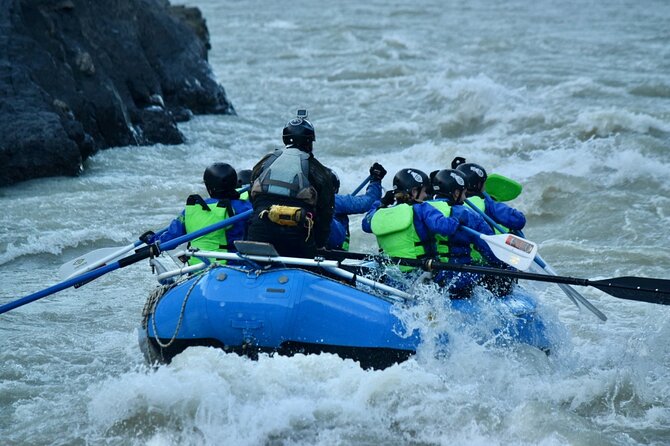 Rafting Experience on the Rio De Las Vueltas in Patagonia - Transportation and Meeting Point