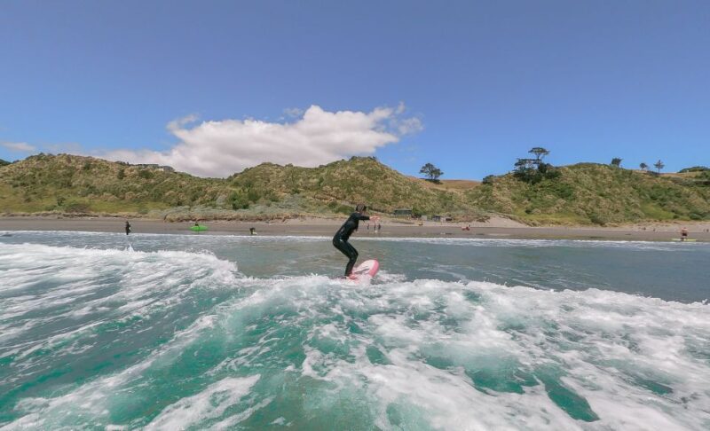 Raglan: 2-Hour Surf Lesson - Booking Information