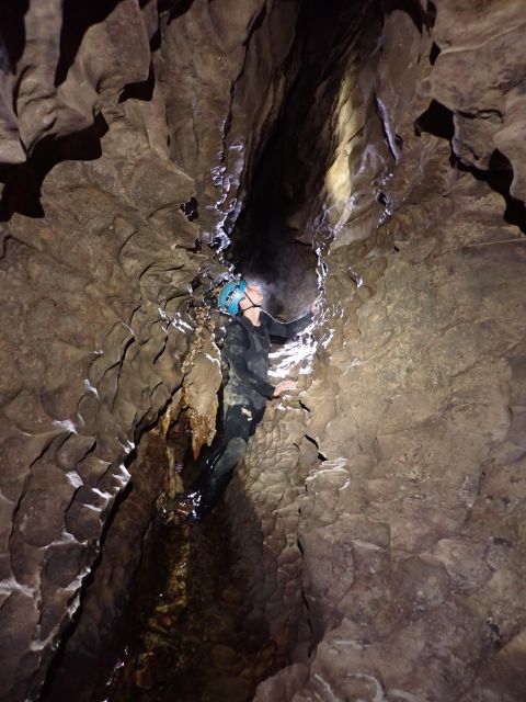 Raglan: Guided Cave Adventure With Glow Worms - Key Points