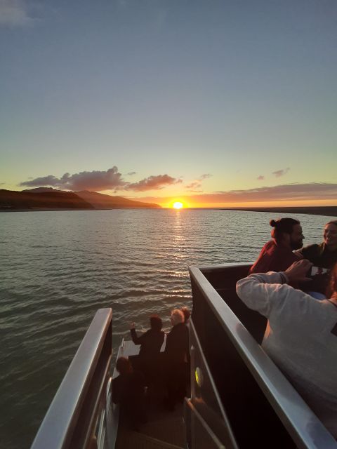 Raglan: Scenic Harbour Sunset Cruise - Key Points