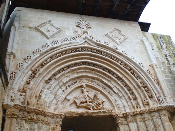 Ragusa Ibla: Walking Tour With Local Guide - Cancellation and Booking