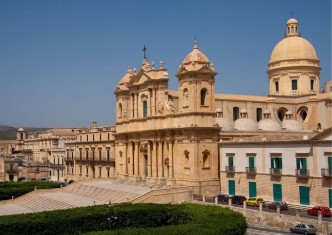 Ragusa, Noto and Chocolate Tasting - Day Tour From Siracusa - Private Transfer and Exploration
