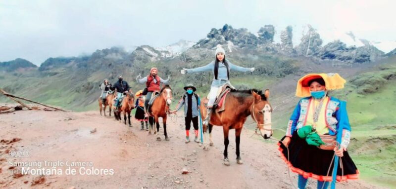 Rainbow Mountain Horseback Riding Tour + Buffet Lunch - Key Points