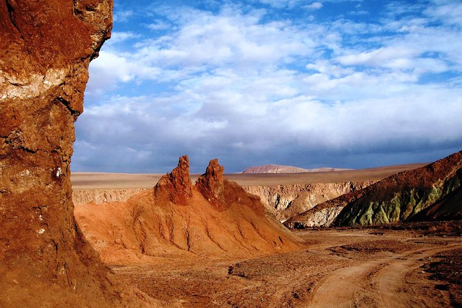 Rainbow Valley Tour From San Pedro De Atacama - Traveler Feedback