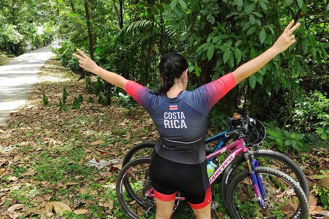 Rainforest Bike Tour in La Fortuna - Spotting Wildlife Along the Way