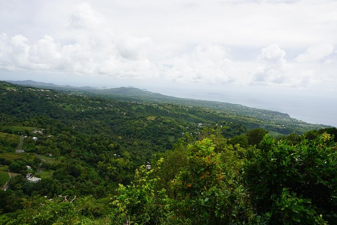 Rainforest Waterfall Adventure - Recommended Attire