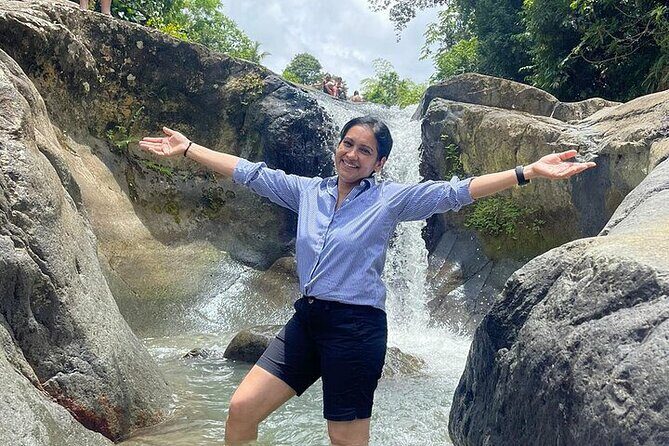 Rainforest Zipline, Luquillo Beach, and Natural Springs Day Trip - The Transport and Group Size: Why It Matters