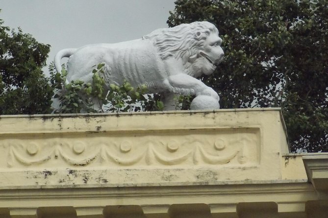 Raj Heritage Walk - Colonial Buildings in Kolkata