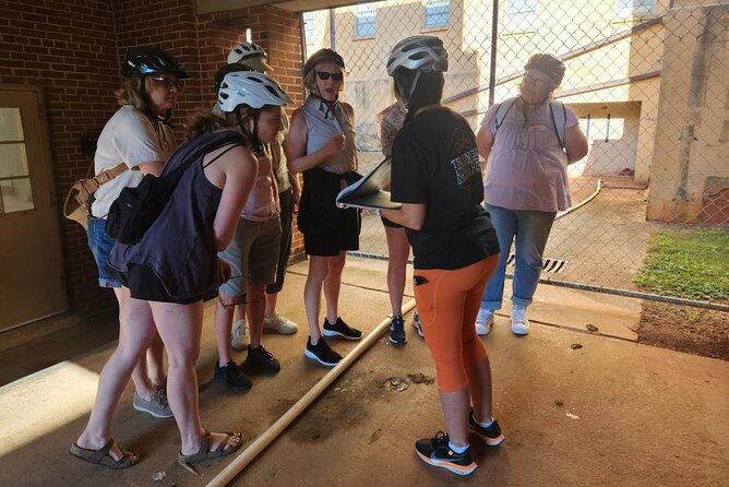 Raleigh Guided E-bike Tour: Ghosts, Mystery, Creepy History - Taking in the Creepy Atmosphere of the Raleigh Tour