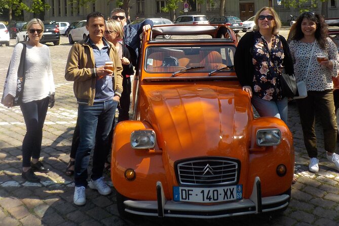 Rallye Discoveries and Surprises - Dressing Up in Fun Accessories