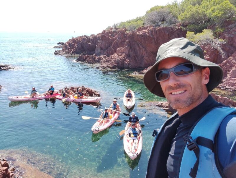 Rando Kayak Agay Guided Visit - Connecting With Nature