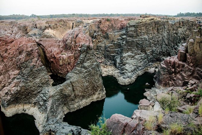 Raneh Waterfalls and Tantalizing Khajuraho Temples Tour - Accessibility and Suitability