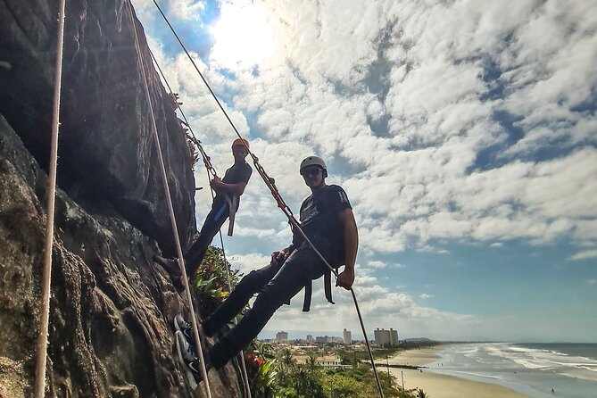 Rappelling at Costão Beach - Gear and Equipment Provided