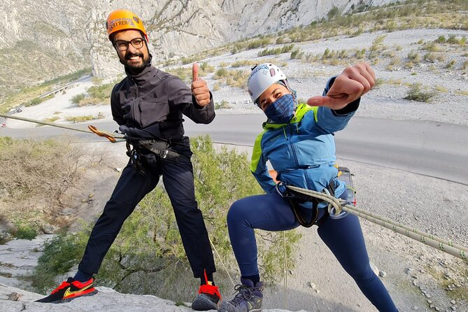 Rappelling Class, an Exciting Experience - Transportation and Pickup Points