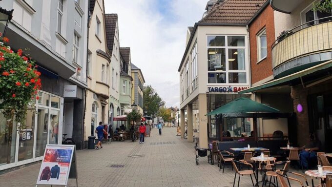 Ratingen: Self-guided Old Town Walk to Explore the City - Getting Started