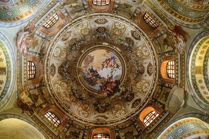 Ravenna, the Most Beautiful Mosaics in the City of Paradise - Mausoleum of Galla Placidia