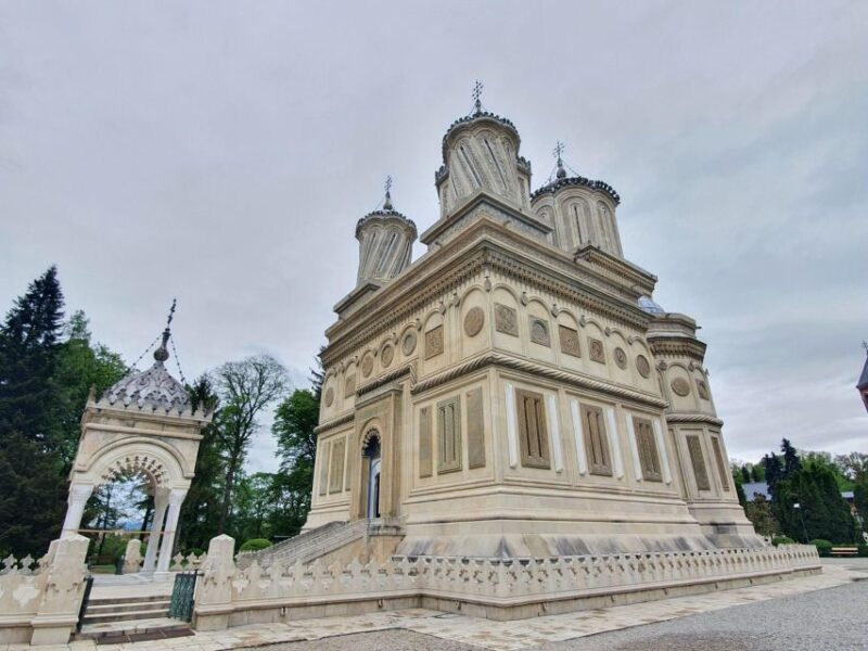 Real Dracula Princely Court and Real Draculas Fortress - Key Points