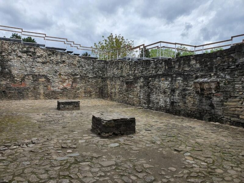 Real Dracula Princely Court and Real Draculas Fortress - Visit Curtea De Argeș Monastery