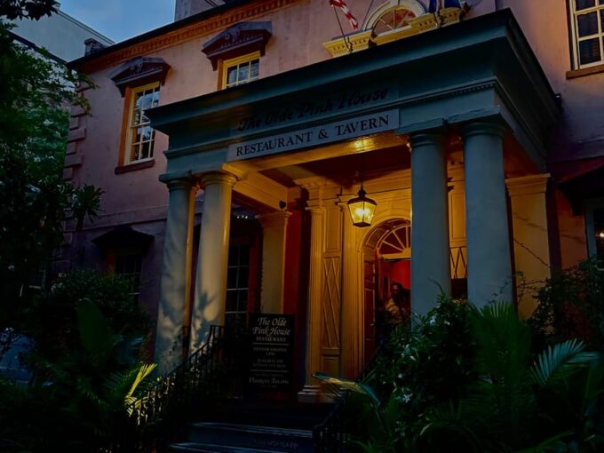 Real Savannah: Ghost and True Crime Private Walking Tour - Frequently Asked Questions