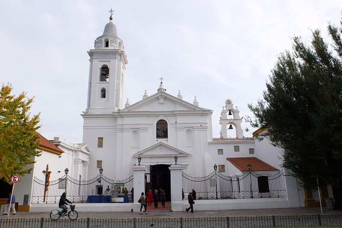 Recoleta and Palermo Bike Tour - Private Tour - Meeting and Pickup
