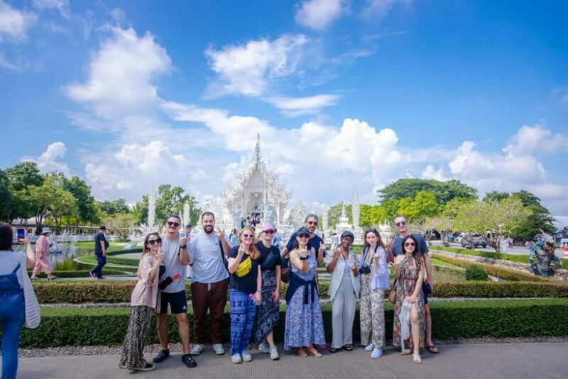 Red, Blue, White Temples & Hot Spring Trip from Chiang Mai - FAQ