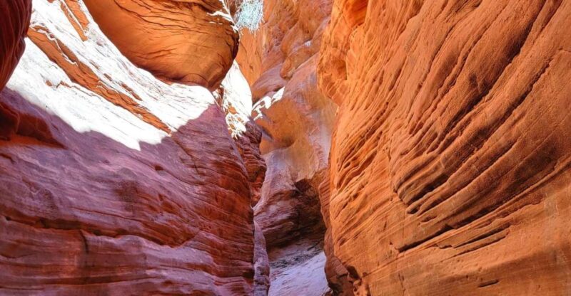 Red Canyon (Peek-a-Boo Canyon): Off-Road Jeep Tour & Hike - Meeting Point and Directions