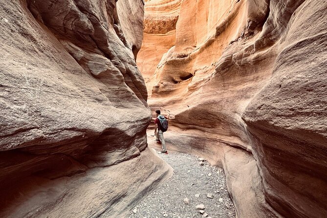 Red Canyon: Small Group Photo Tour - Included Experiences
