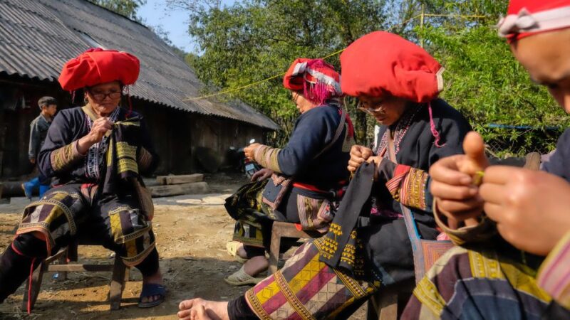 Red Dao Village Trek and Herbal Bath - Highlights
