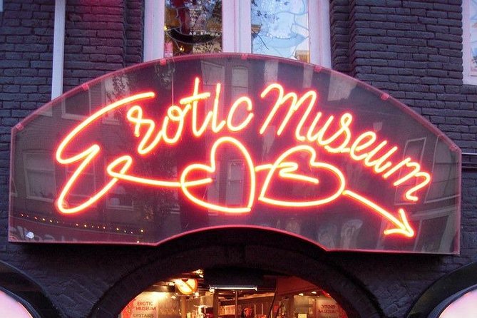 Red Light District Tour With Canal Cruise - Discovering Chinatown and Temples