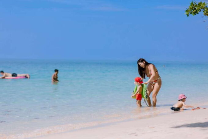 [Red River Tours] Sightseeing to the North in Phu Quoc - Prohibited Activities and What to Bring