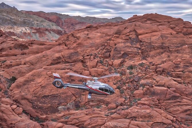 Red Rock Canyon Helicopter Tour With Landing and Champagne Toast - Helicopter Specifications