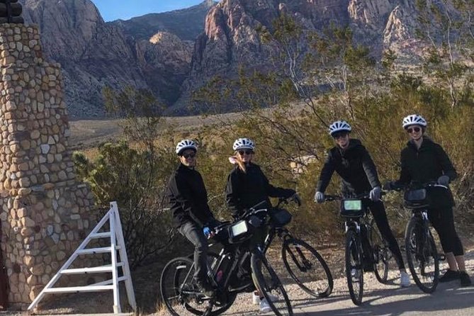 Red Rock Canyon Self-Guided Electric Bike Tour - Clothing and Equipment
