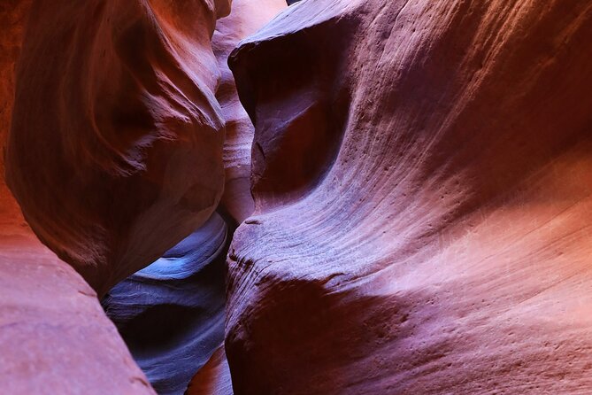 Red Rock Slot Canyon - Pickup and Meeting