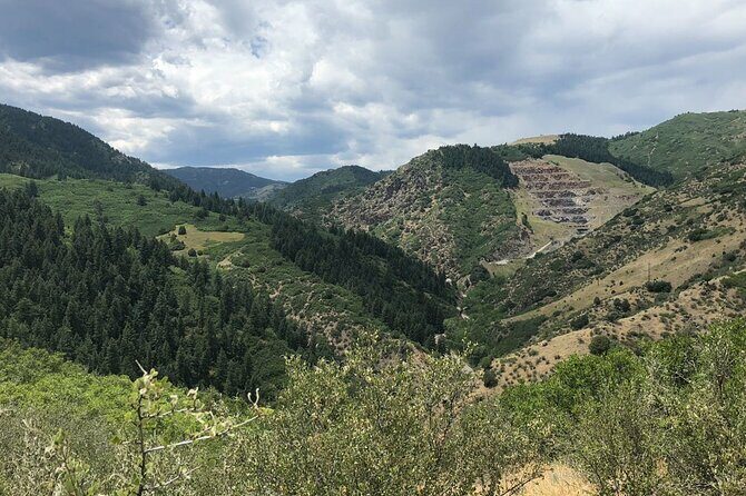 Red Rocks Amphitheatre Historical Walking Tour - The Experience and Its Value